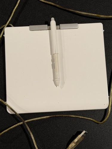 Wacom bamboo cte 440 - wacom, 4x5